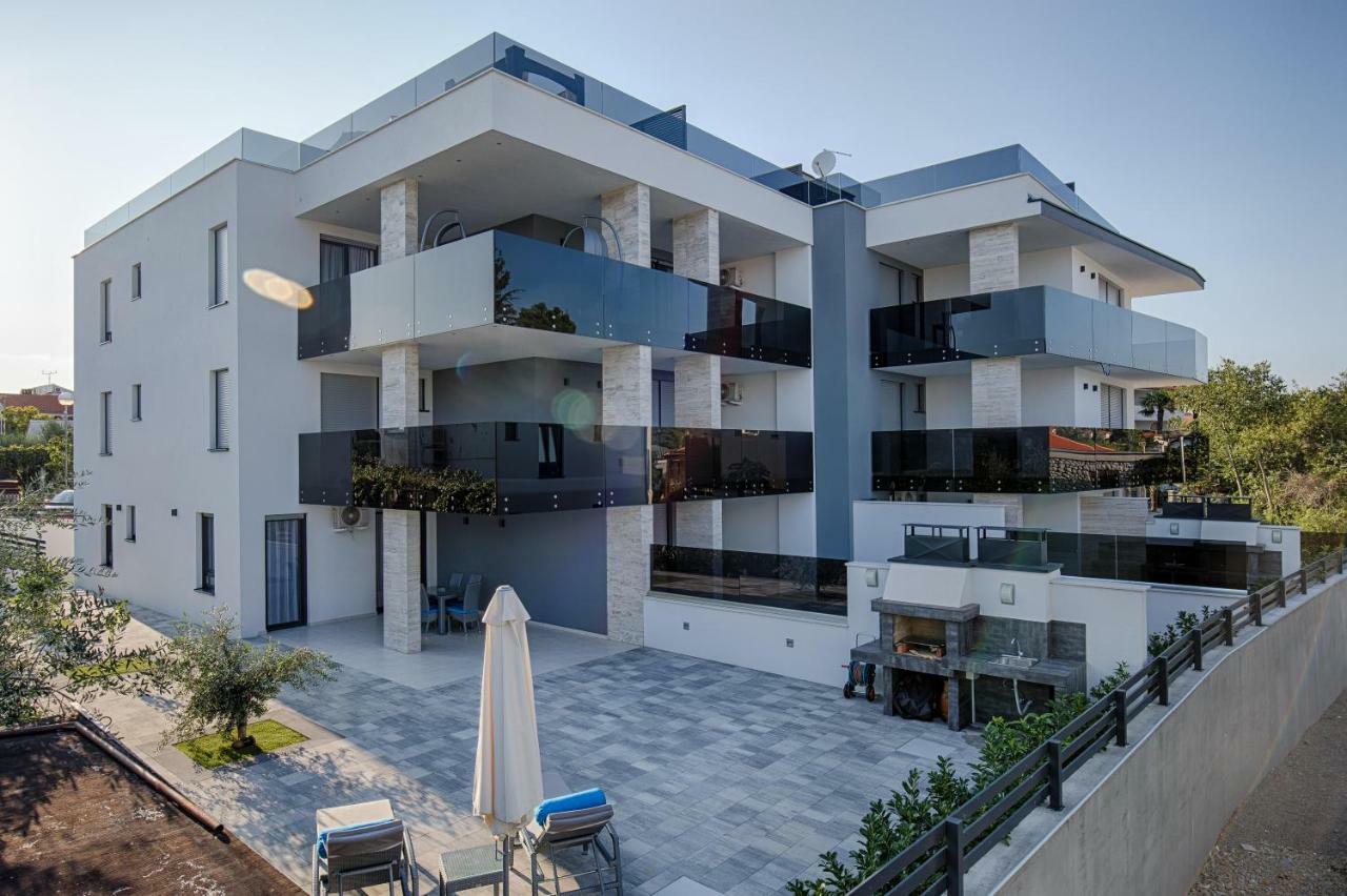 Deluxe New Apartments - Few Steps From The Beach - Luxury Holiday With Style - By Traveler Tourist Agency Krk Krk Town Exterior foto